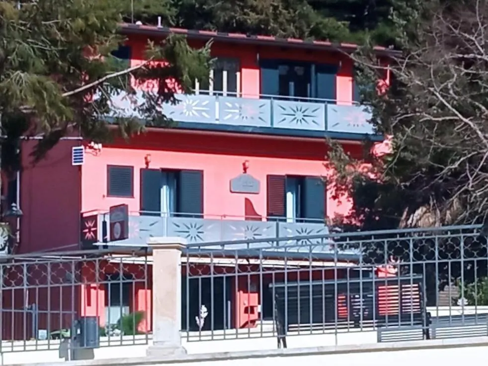 Eraldo Bed And Breakfast Cesaro Bed & Breakfast