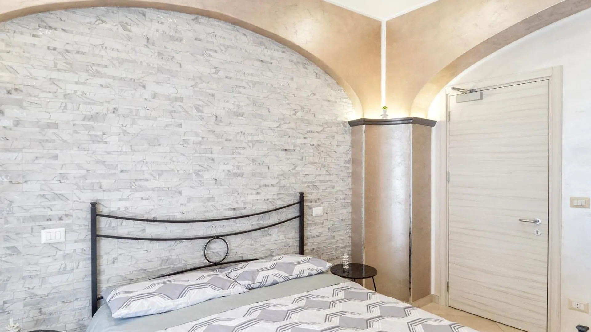 Eraldo Bed And Breakfast Cesaro Italy